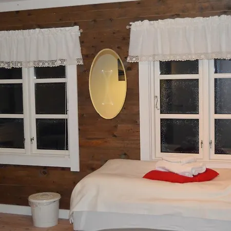 Skogan Farm stay
