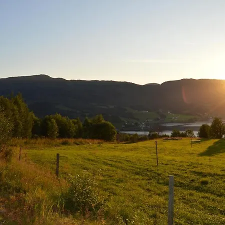Farm stay Skogan Valsoybotn